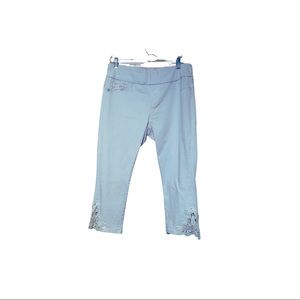 Lola White Jean Michelle Mid Rise Capri size 12